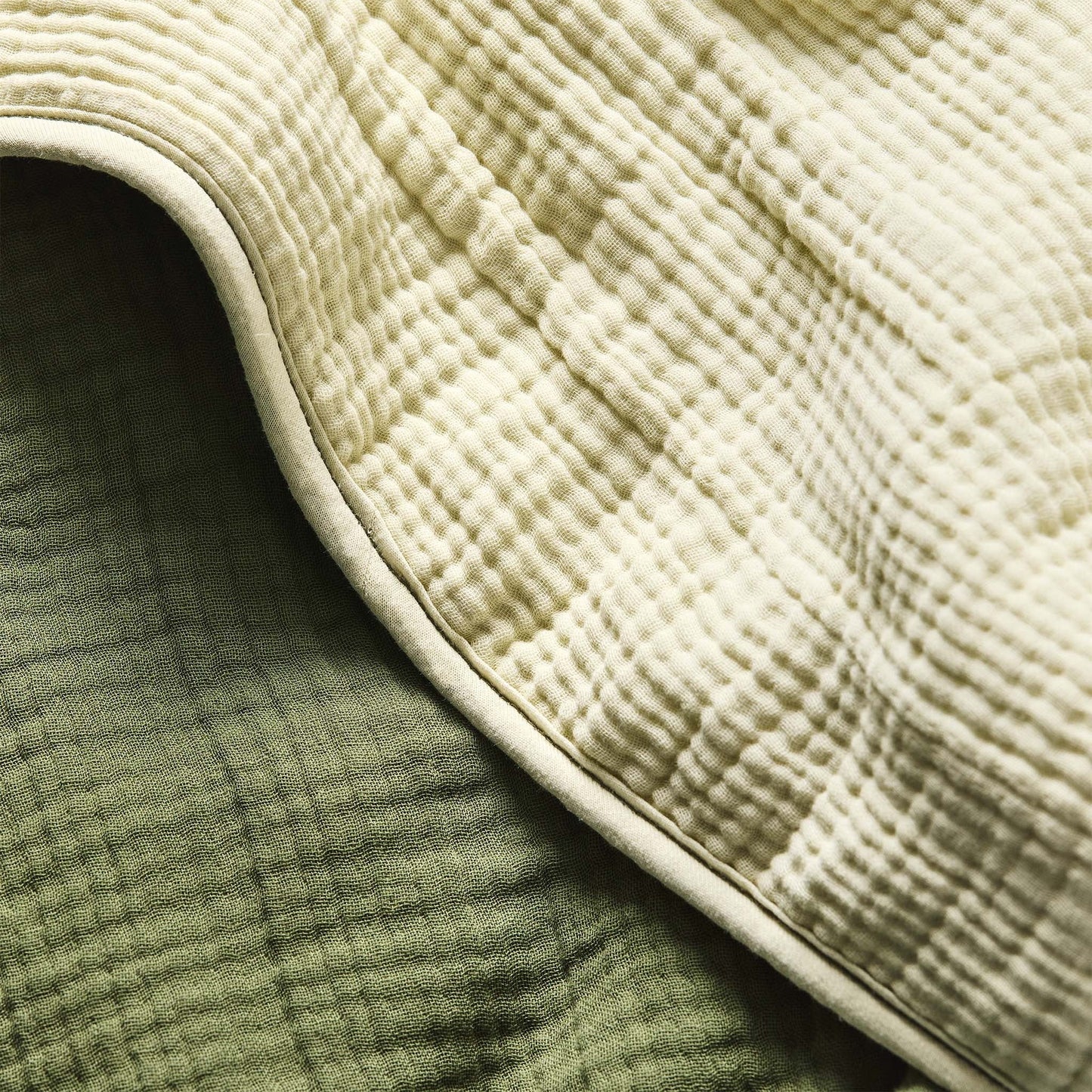 Breezeweave Reversible Cotton Comforter Set