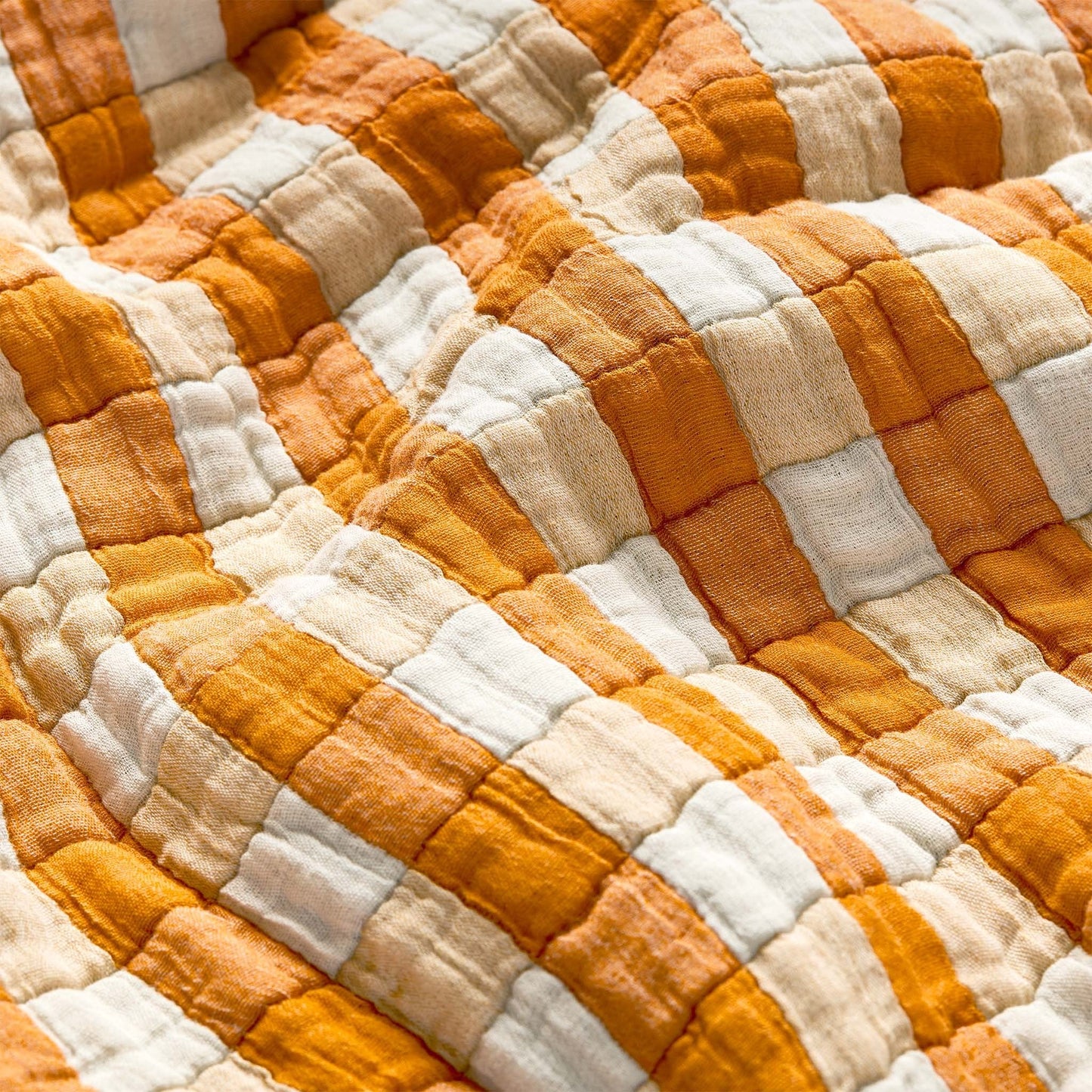 Breezeweave Cotton Gingham Bed Blanket